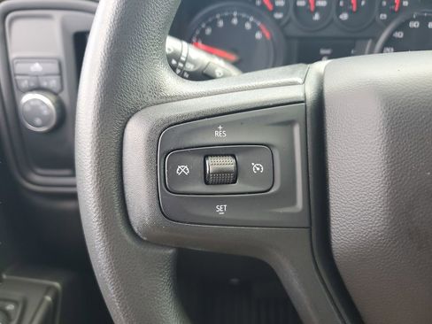Used 2022 Chevrolet Silverado 1500 Custom image 25