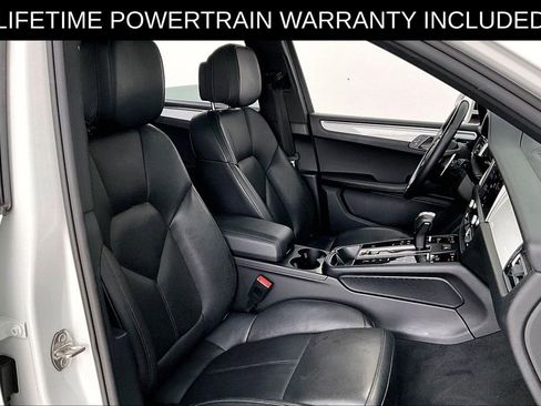Used 2024 Porsche Macan w/ Premium Plus Package AWD/4WD image 9