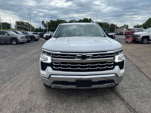 Used 2023 Chevrolet Silverado 1500 LTZ w/ Technology Package AWD/4WD image 2