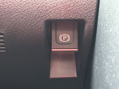 Used 2022 Lexus IS 300 w/ Premium Package image 10