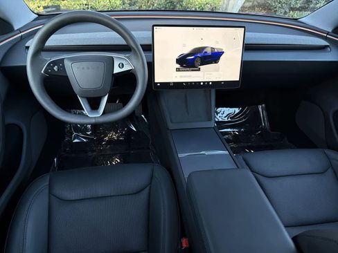 Used 2024 Tesla Model 3 Standard Range image 11