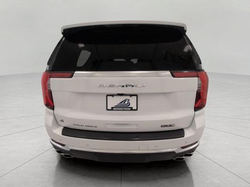 Used 2025 GMC Yukon XL Denali AWD/4WD image 25