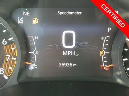 Certified 2022 Jeep Compass Limited image 20