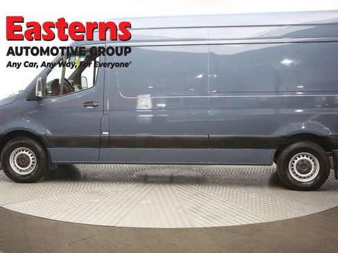 Used 2019 Mercedes-Benz Sprinter 170 image 57