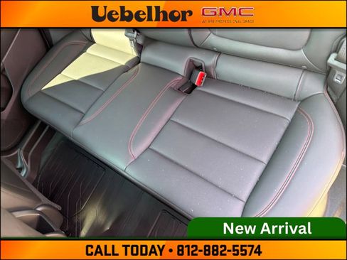 Used 2024 Chevrolet Trax RS w/ Driver Confidence Package FWD image 18