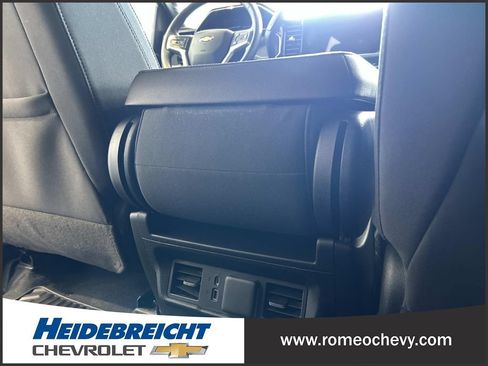 Used 2024 Chevrolet Silverado 1500 LT AWD/4WD image 17