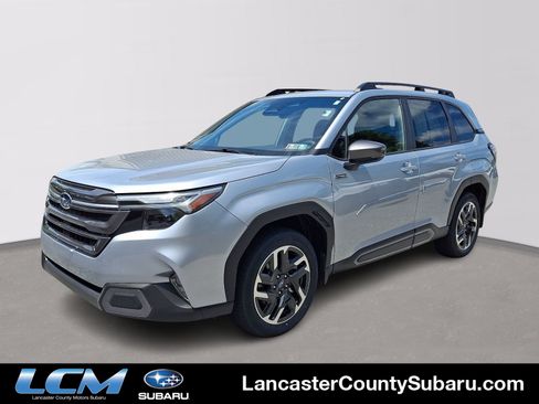 Certified 2025 Subaru Forester Limited AWD/4WD image 1