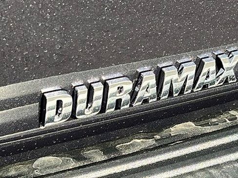 New 2026 Chevrolet Suburban High Country image 15