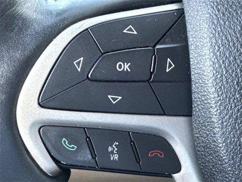 Used 2014 Jeep Grand Cherokee Limited image 28