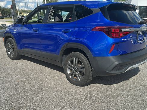 Used 2023 Kia Seltos LX image 20