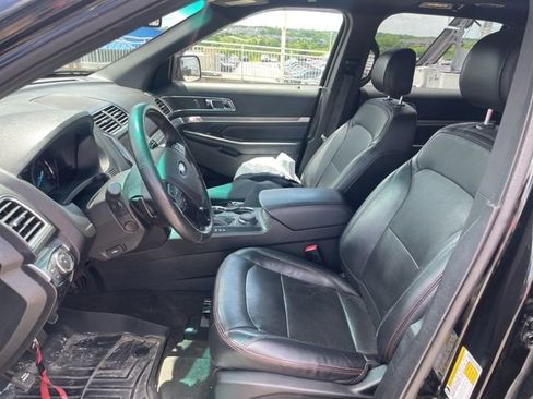 Used 2016 Ford Explorer Sport w/ Equipment Group 401A AWD/4WD image 7