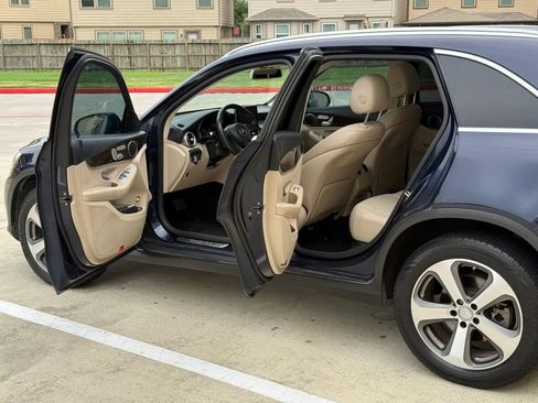 Used 2016 Mercedes-Benz GLC 300 image 10