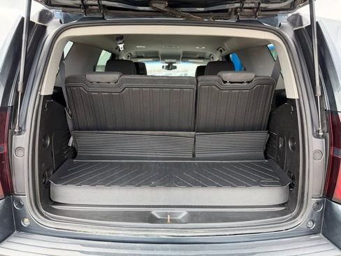 Used 2019 Chevrolet Tahoe LS image 15