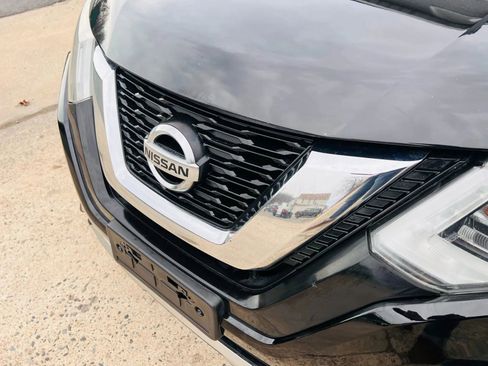 Used 2017 Nissan Rogue S image 37