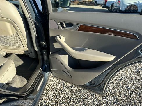 Used 2011 Audi Q5 2.0T Premium Plus image 21