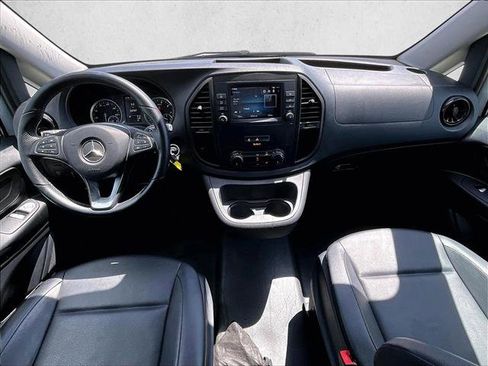 Used 2022 Mercedes-Benz Metris image 15