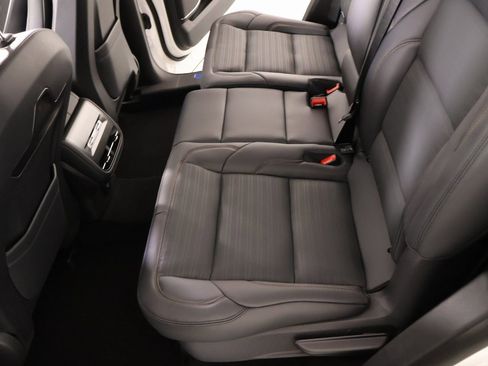 New 2026 Lincoln Nautilus Reserve w/ Jet Appearance Package image 12