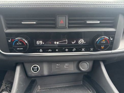 Certified 2023 Nissan Rogue SV w/ SV Premium B Package image 14