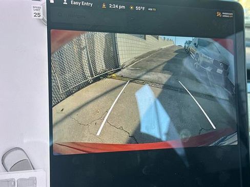 Used 2017 Tesla Model 3 Long Range image 21