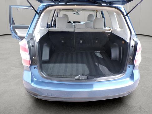 Used 2016 Subaru Forester 2.5i AWD/4WD image 15