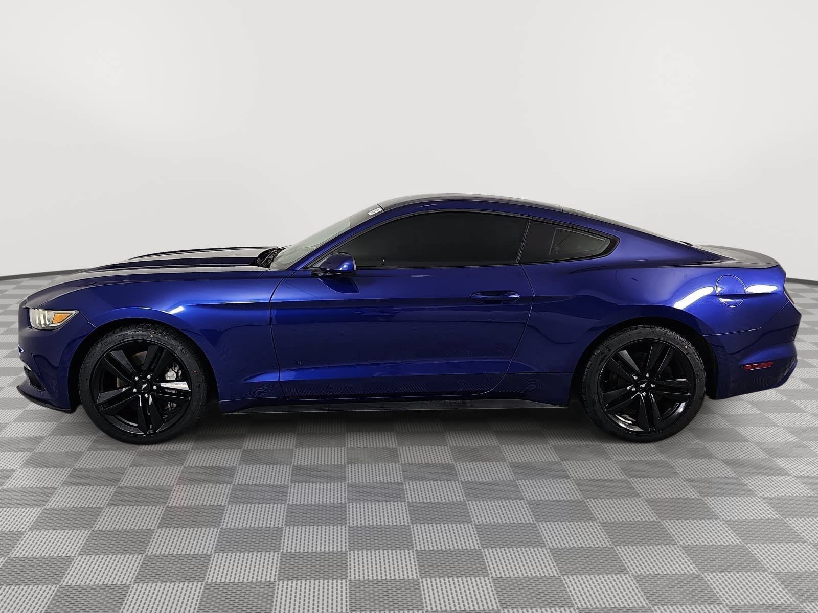 Used 2016 Ford Mustang Coupe w/ Ecoboost Performance Package RWD image 5