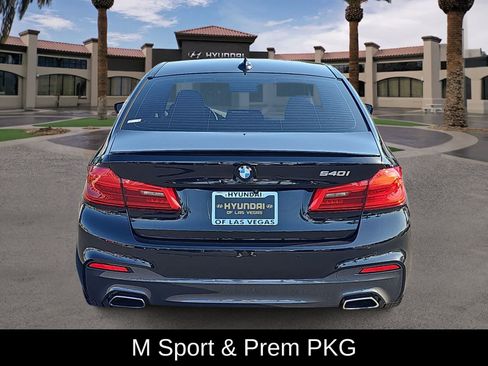 Used 2019 BMW 540i w/ M Sport Package RWD image 7