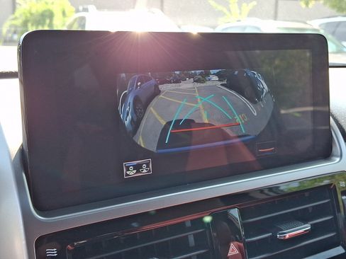 Certified 2023 Lexus GX 460 Premium w/ Accessory Package AWD/4WD image 19