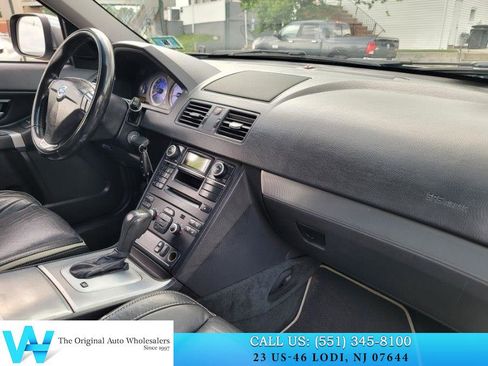 Used 2010 Volvo XC90 3.2 R-Design AWD/4WD image 15