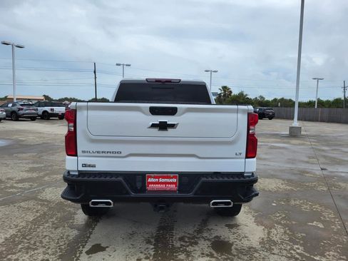 Used 2023 Chevrolet Silverado 1500 LT Trail Boss w/ LT Trail Boss Premium Package AWD/4WD image 4