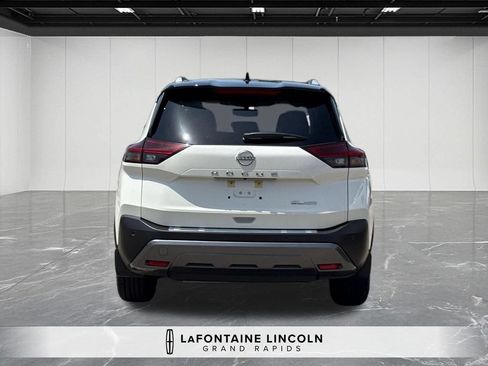 Used 2023 Nissan Rogue SL w/ SL Premium Package AWD/4WD image 4