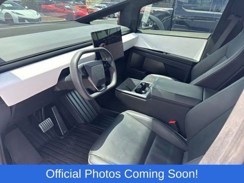 Used 2024 Tesla Cybertruck AWD Crew Cab image 3