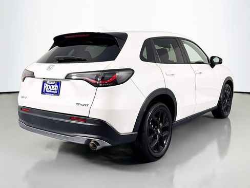 Certified 2023 Honda HR-V Sport image 5