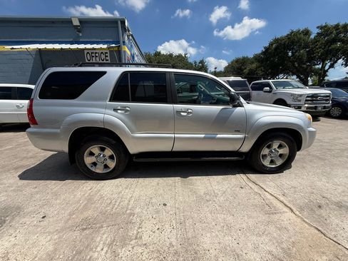 Used 2006 Toyota 4Runner Sport RWD image 8