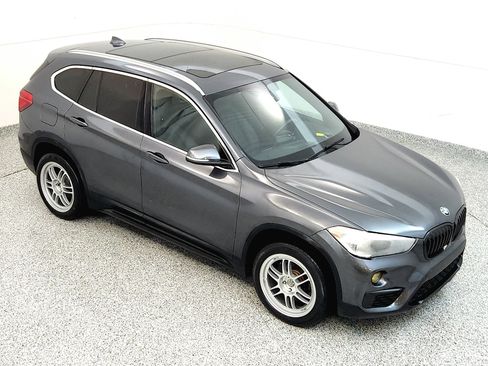 Used 2018 BMW X1 sDrive28i w/ Convenience Package FWD image 13