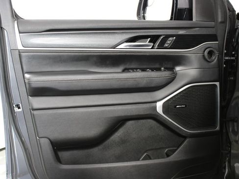 Used 2022 Jeep Wagoneer Series I image 5