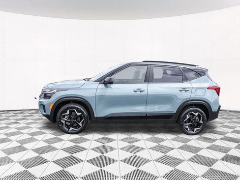 Used 2025 Kia Seltos S AWD/4WD image 7