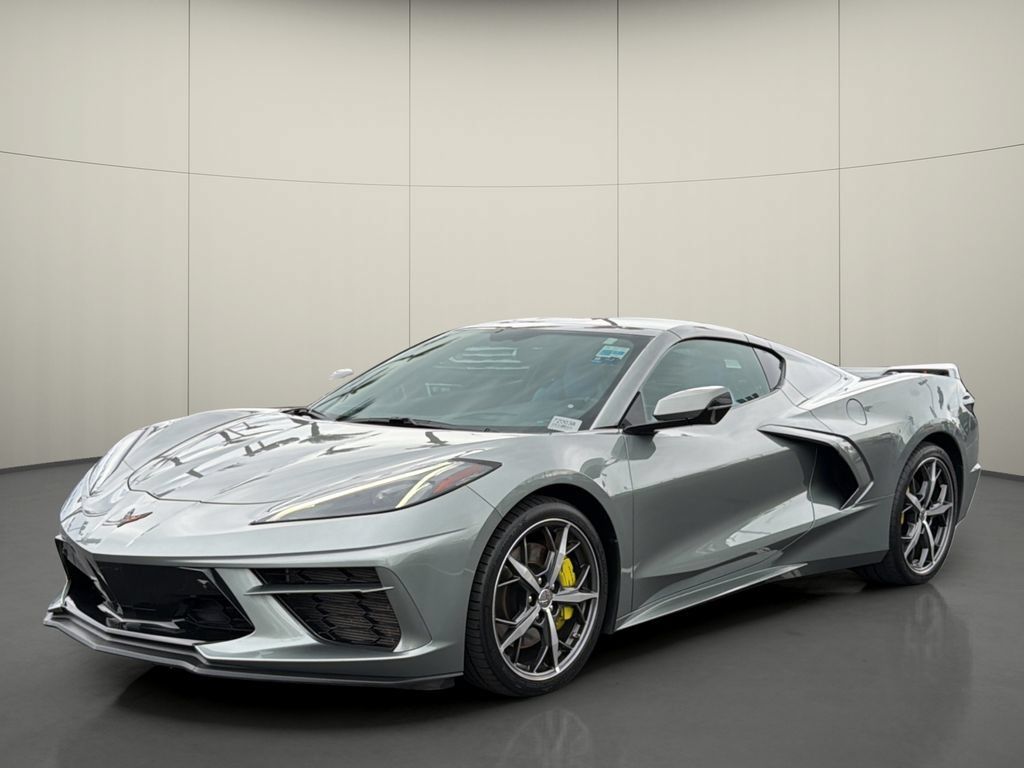 Used 2023 Chevrolet Corvette Stingray Premium Cpe w/ Z51 Performance Package RWD image 3