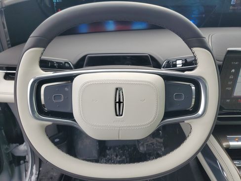 New 2026 Lincoln Nautilus Black Label w/ Jet Appearance Package image 16