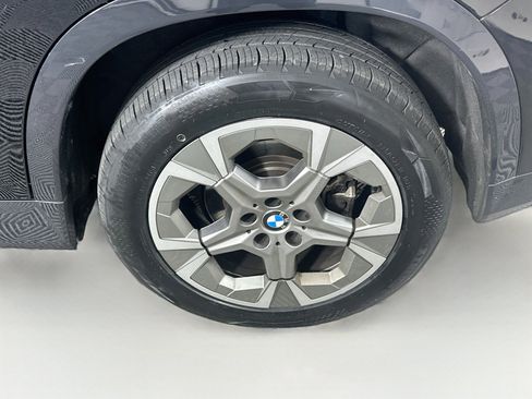 Used 2025 BMW X1 xDrive28i AWD/4WD image 11
