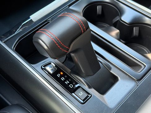 Used 2025 Ford F150 Raptor image 30