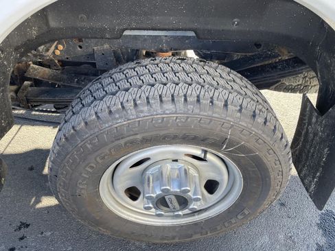 Used 2020 Ford F350 XL w/ Power Equipment Group AWD/4WD image 10