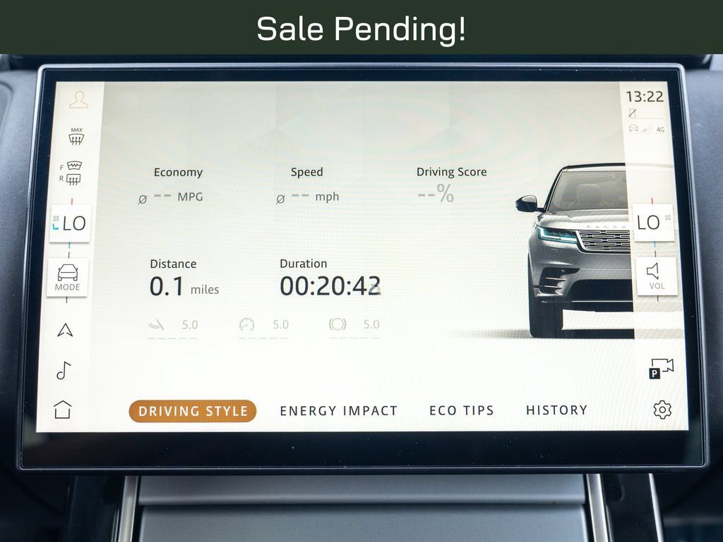 Used 2024 Land Rover Range Rover Velar S AWD/4WD image 27