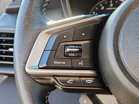 Used 2020 Subaru Outback Premium image 20