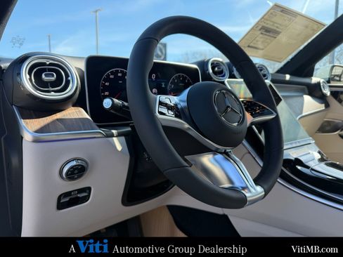 New 2026 Mercedes-Benz GLC 300 4MATIC image 12