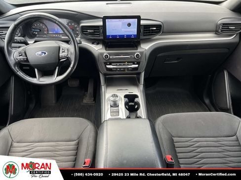 Used 2020 Ford Explorer XLT RWD image 14