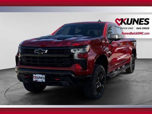 Used 2023 Chevrolet Silverado 1500 LT Trail Boss w/ LT Trail Boss Premium Package AWD/4WD image 5