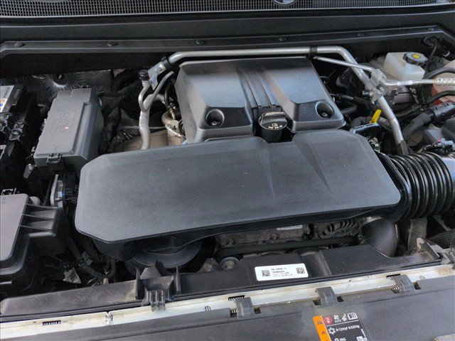 Used 2024 Chevrolet Colorado LT RWD image 30
