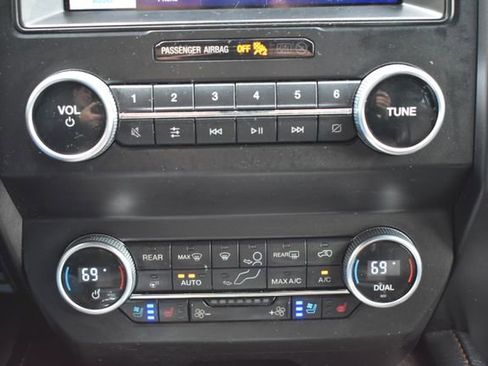 Used 2020 Ford Expedition Max King Ranch AWD/4WD image 38