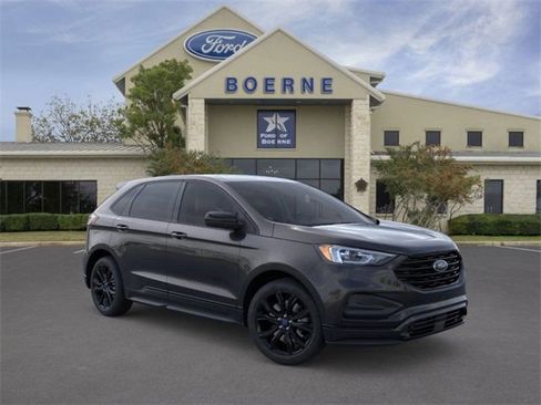 New 2024 Ford Edge SE w/ Black Appearance Package image 7