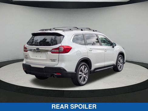 Used 2022 Subaru Ascent Limited w/ Technology Package image 4